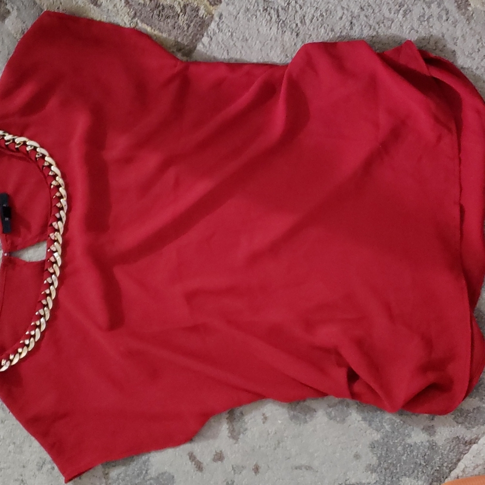 Red lightweight Tshirt